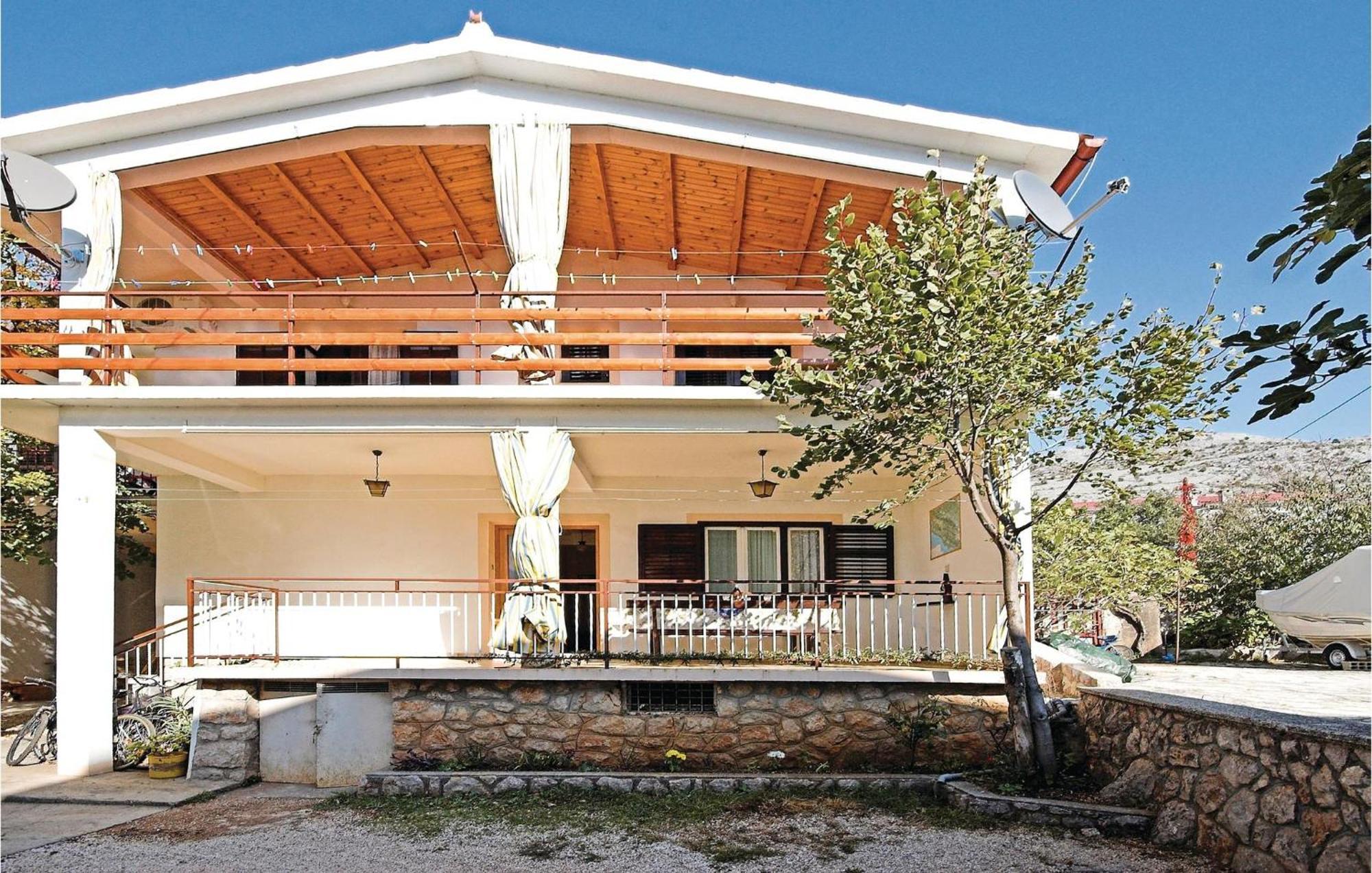 4 Bedroom Awesome Apartment In Starigrad 외부 사진