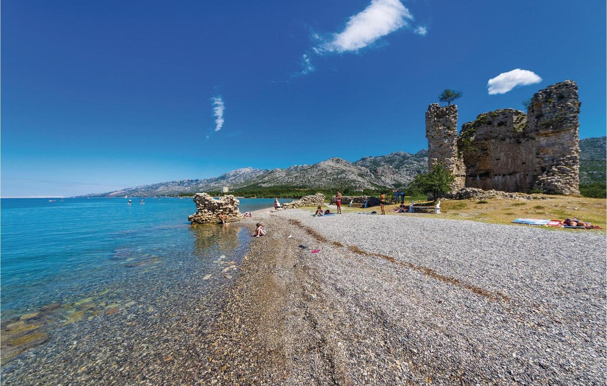 4 Bedroom Awesome Apartment In Starigrad 외부 사진